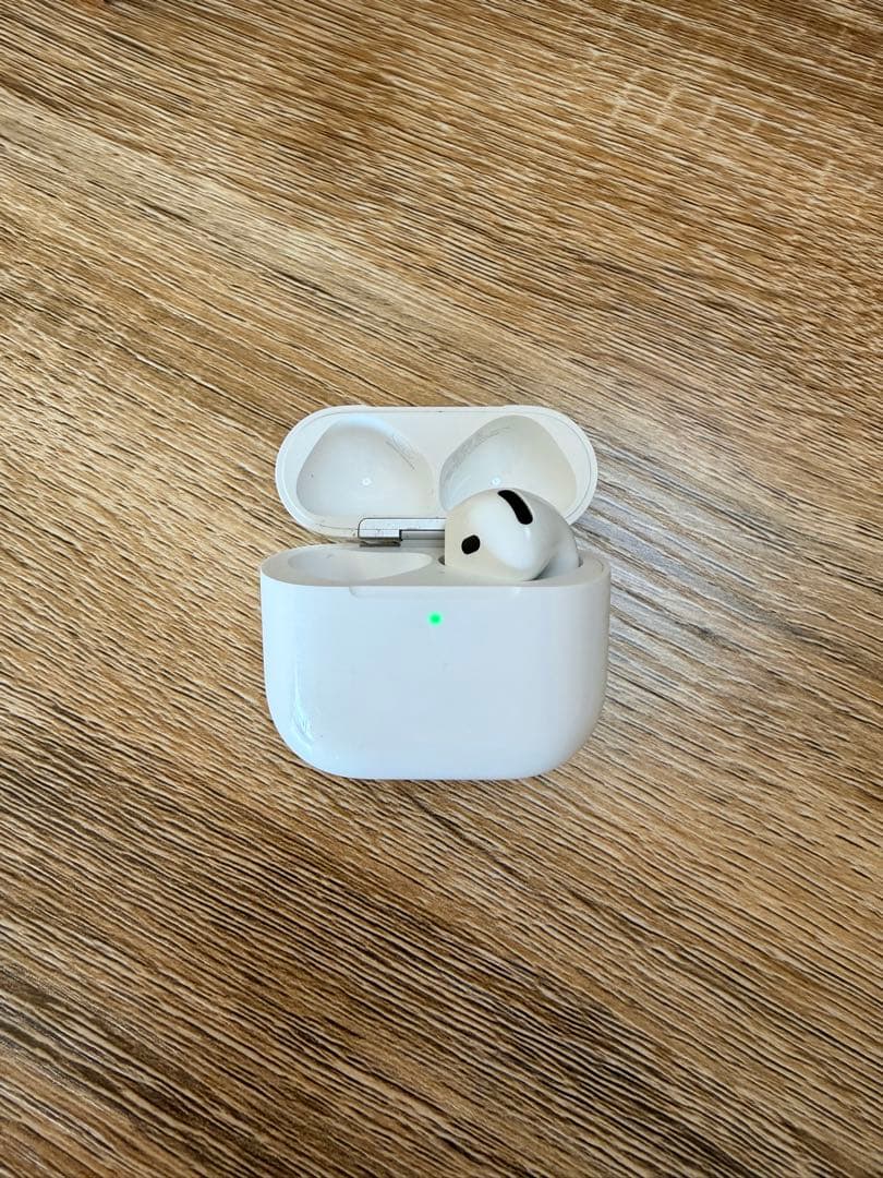 AirPods 4 片耳のみ
