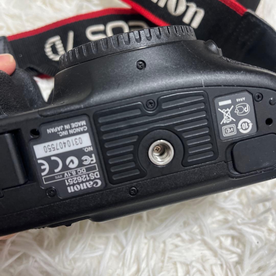 Canon EOS 7D デジタル一眼レフカメラセット　バッテリーなし