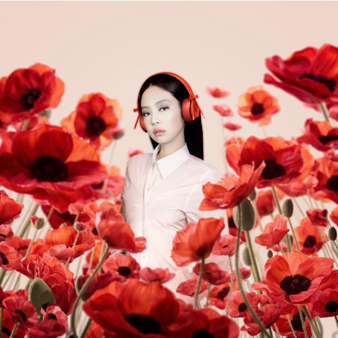 ヘッドホン Beats Solo 4 - JENNIE Special Edition