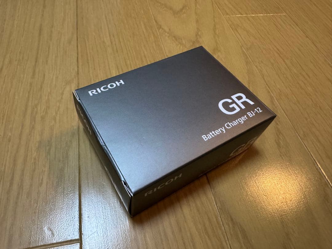 Ricoh GR4用 BJ-12 バッテリーチャージャー 充電器