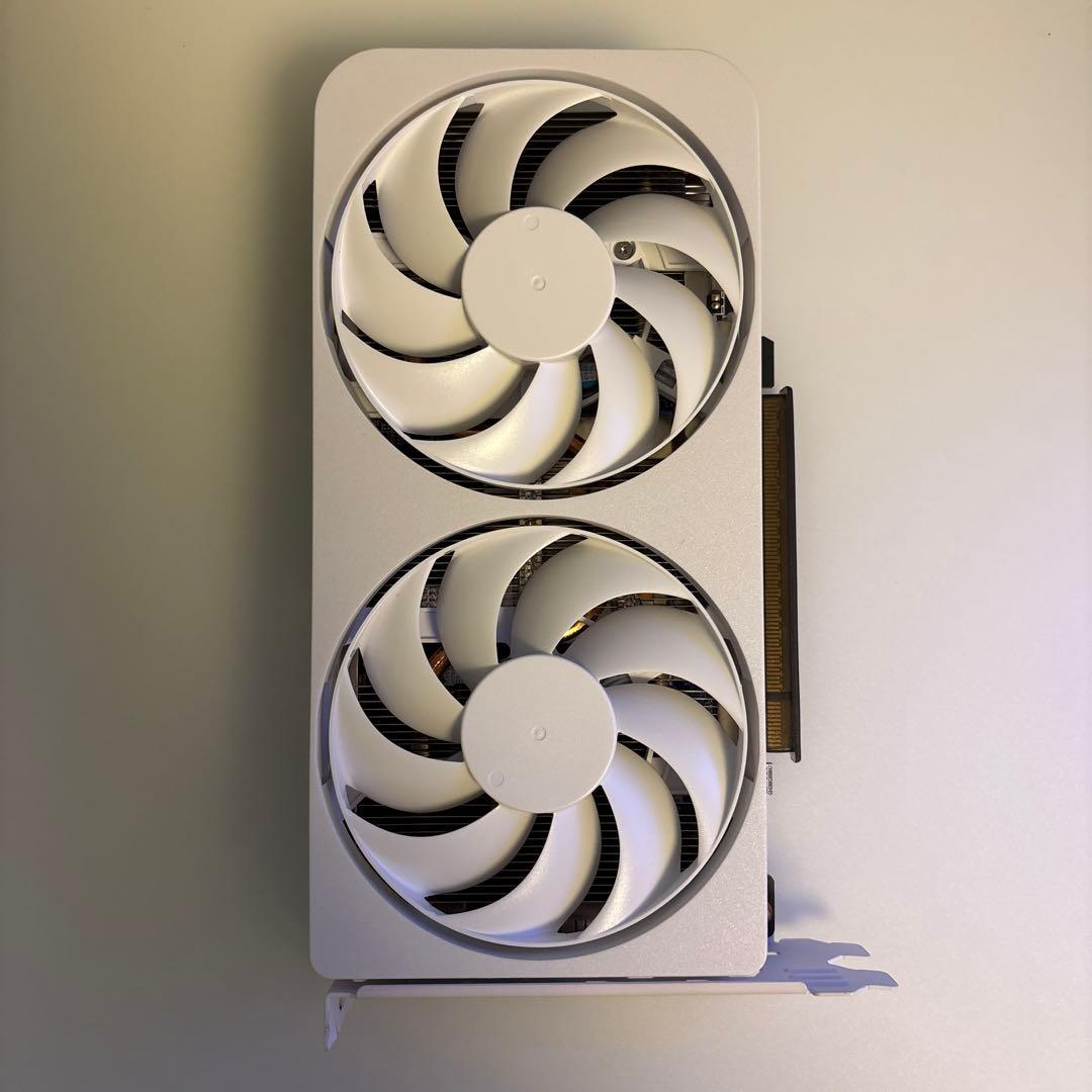 1年保証付き 数回使用 玄人志向RX 9060 XT 送料込み