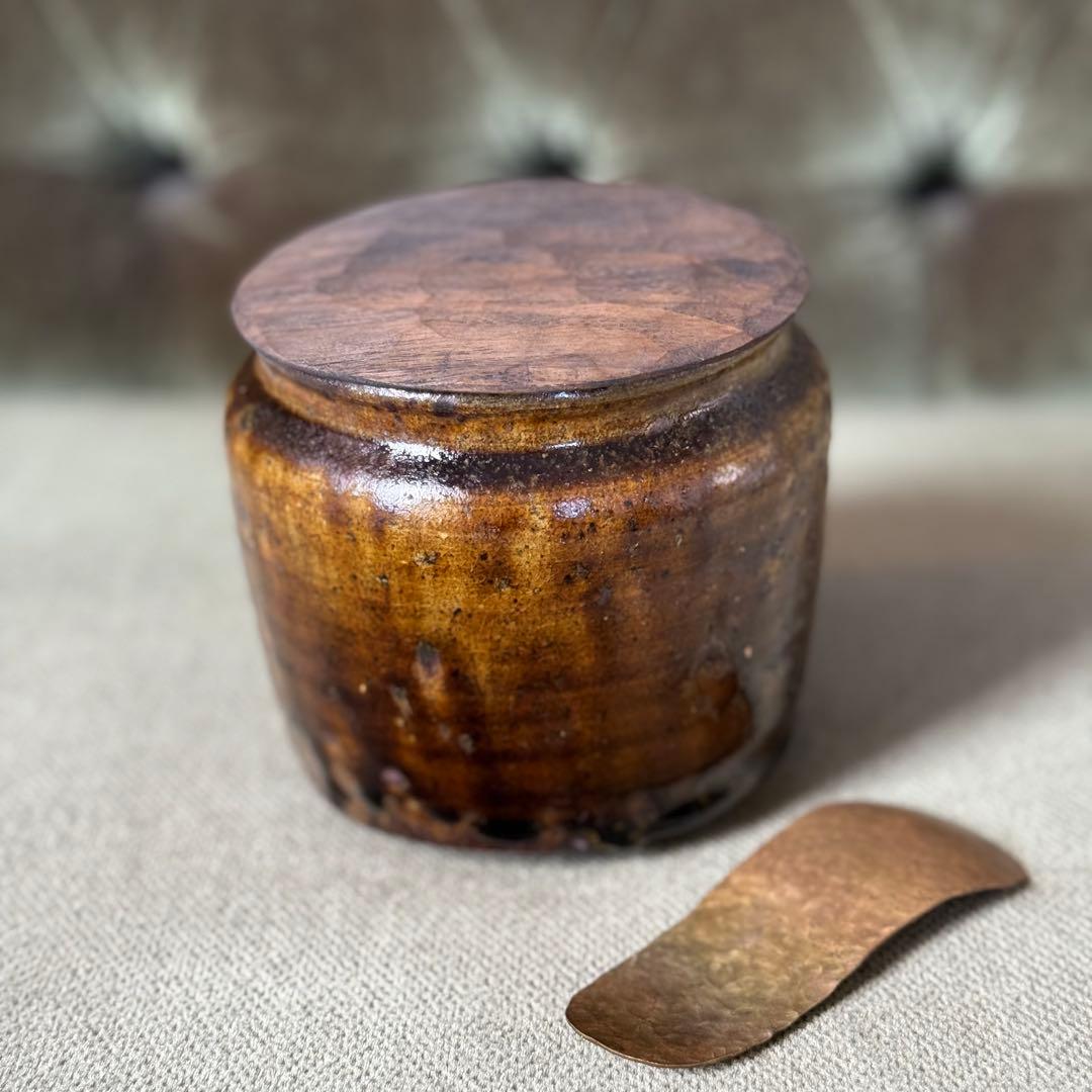 一点もの　余宮隆さん　木蓋・ヘラ付き壺　キャニスター