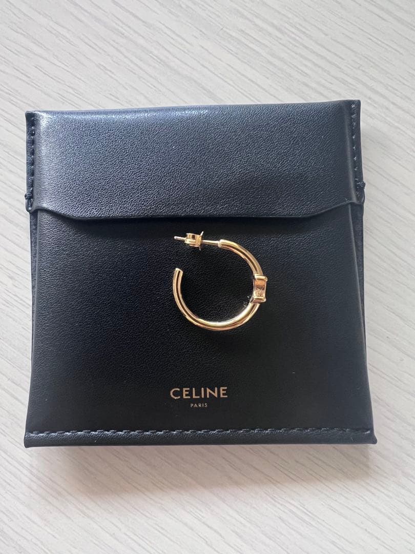 CELINE ゴールドフープピアス