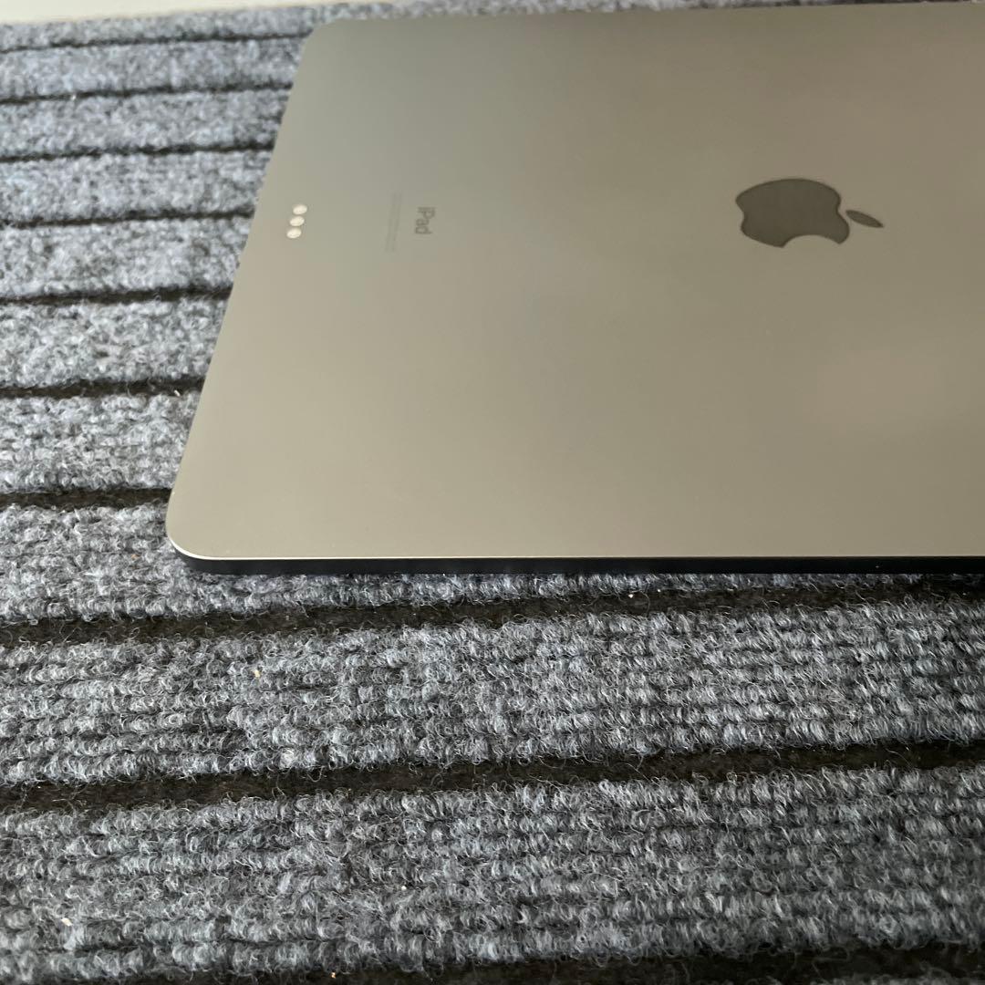 104 【早い者勝ち】 ⭐︎iPad Pro 12.9 4世代 128GB