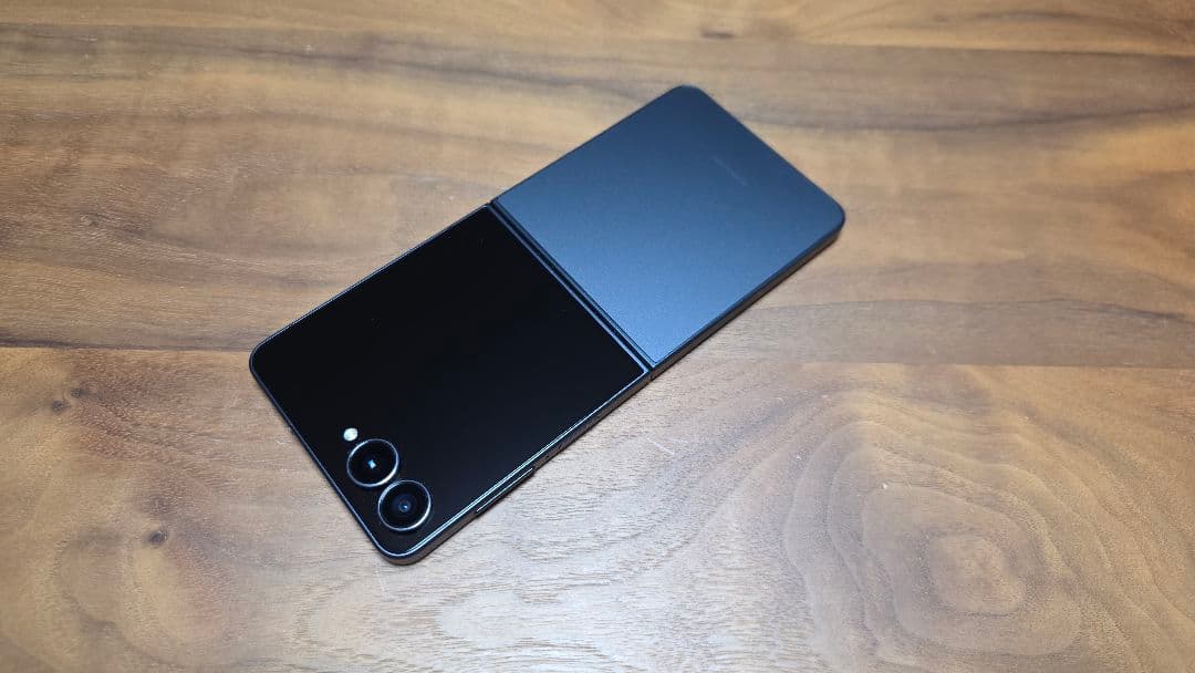 Galaxy Z Flip7/256GB【国内版SIMフリー/FeliCa対応】