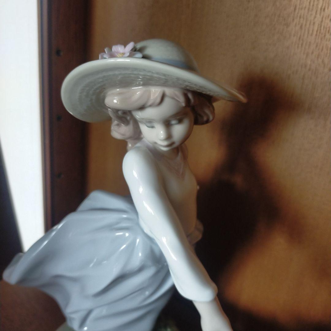 LLADRO　リヤドロ　仔犬達の行進　少女と犬の陶器置物