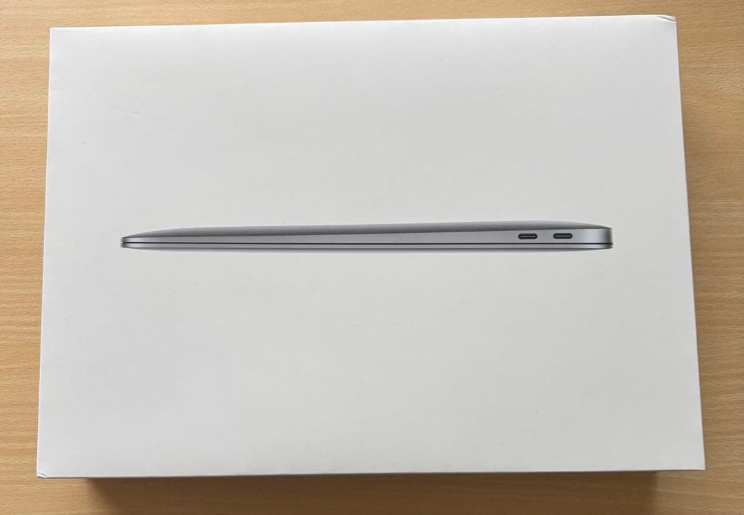 MacBook Air M1 8GB シルバー