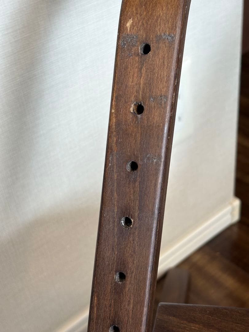 Leander ベビーラック・チェア ダークブラウン