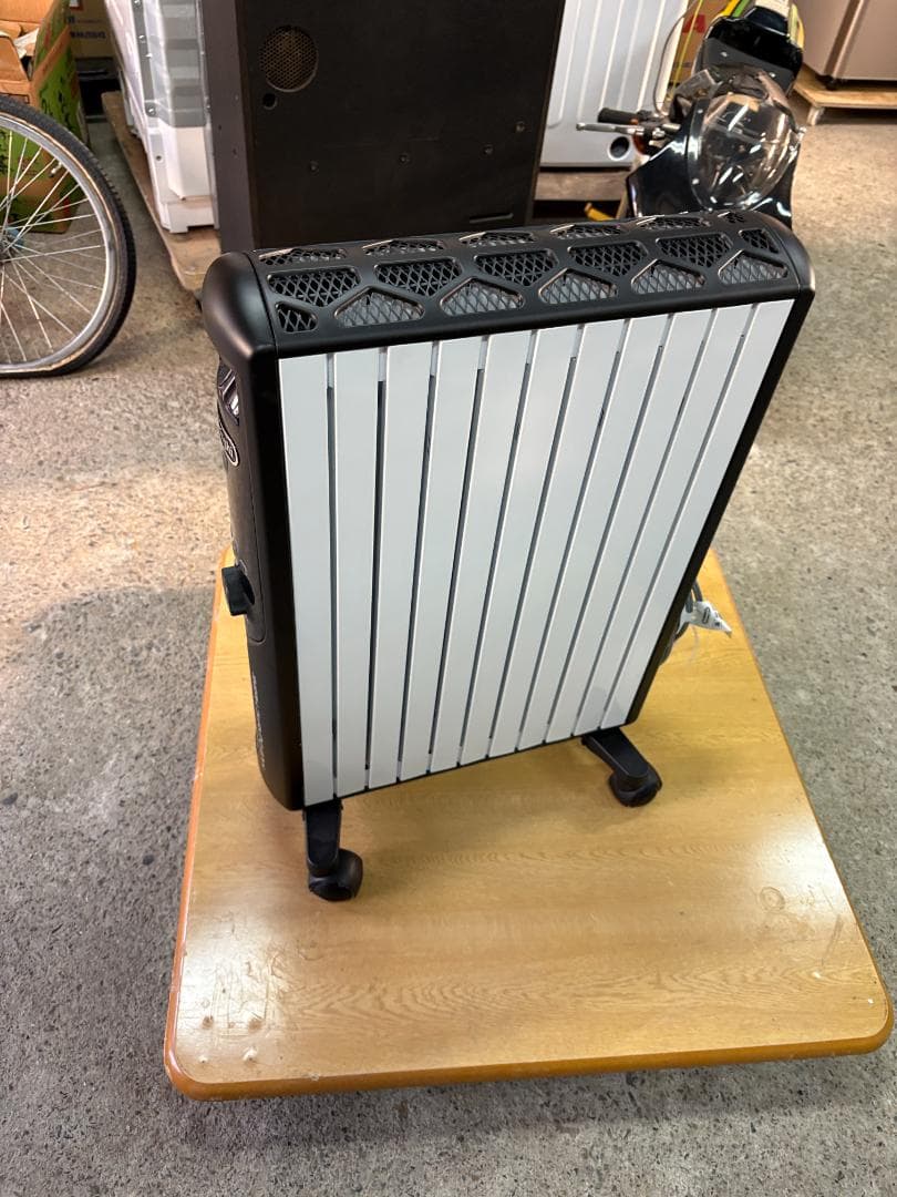 美品 デロンギ マルチダイナミックヒーター MDHU15-BK 1500W
