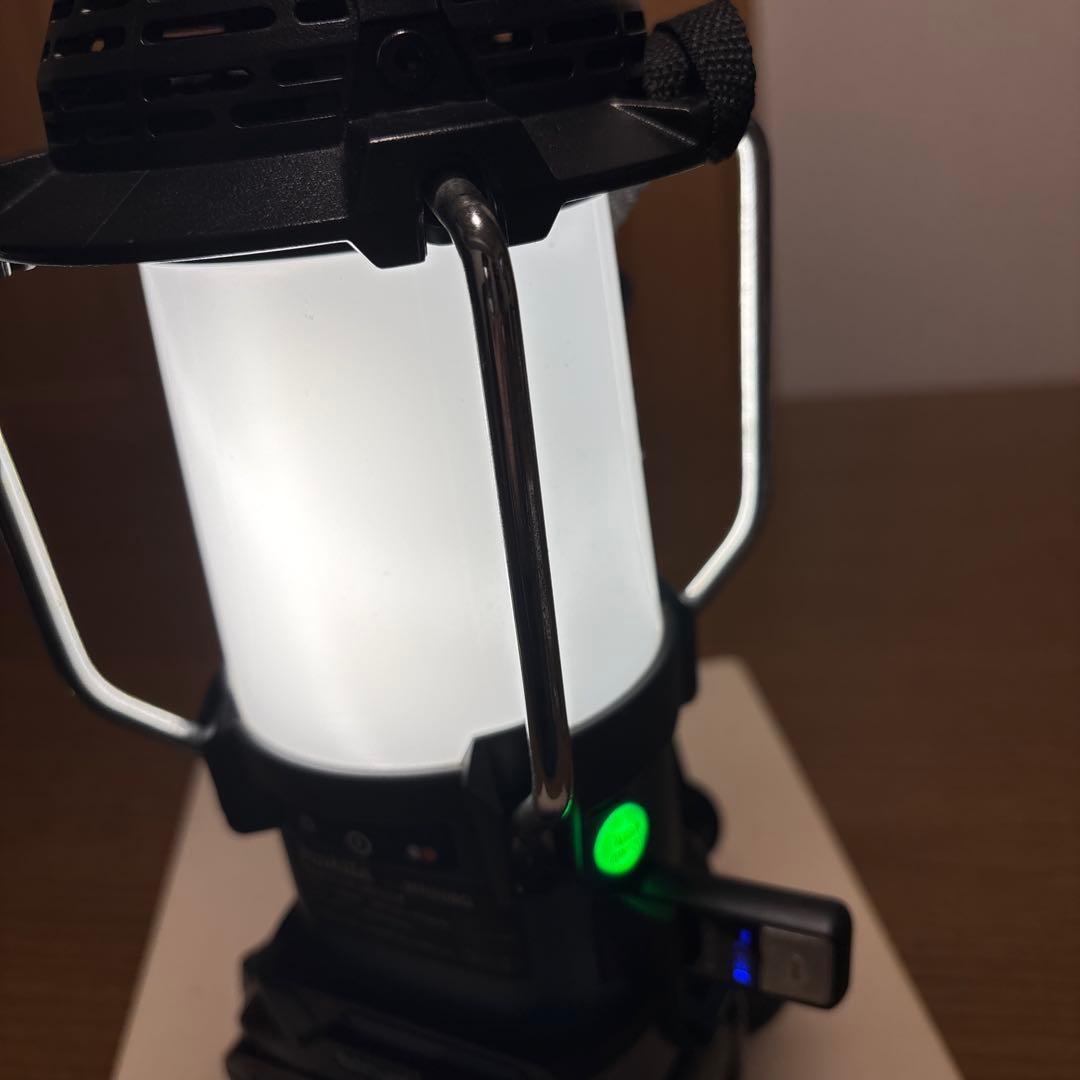 Makita MR008G 充電式ランタン付ラジオ トランスミッター付き