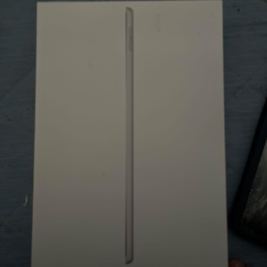 Apple iPad (第9世代) 64GB