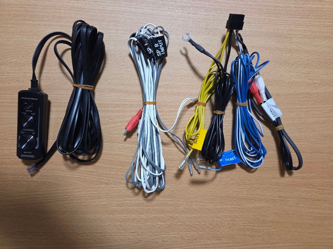 KENWOODサブウーファー　KSC-SW11