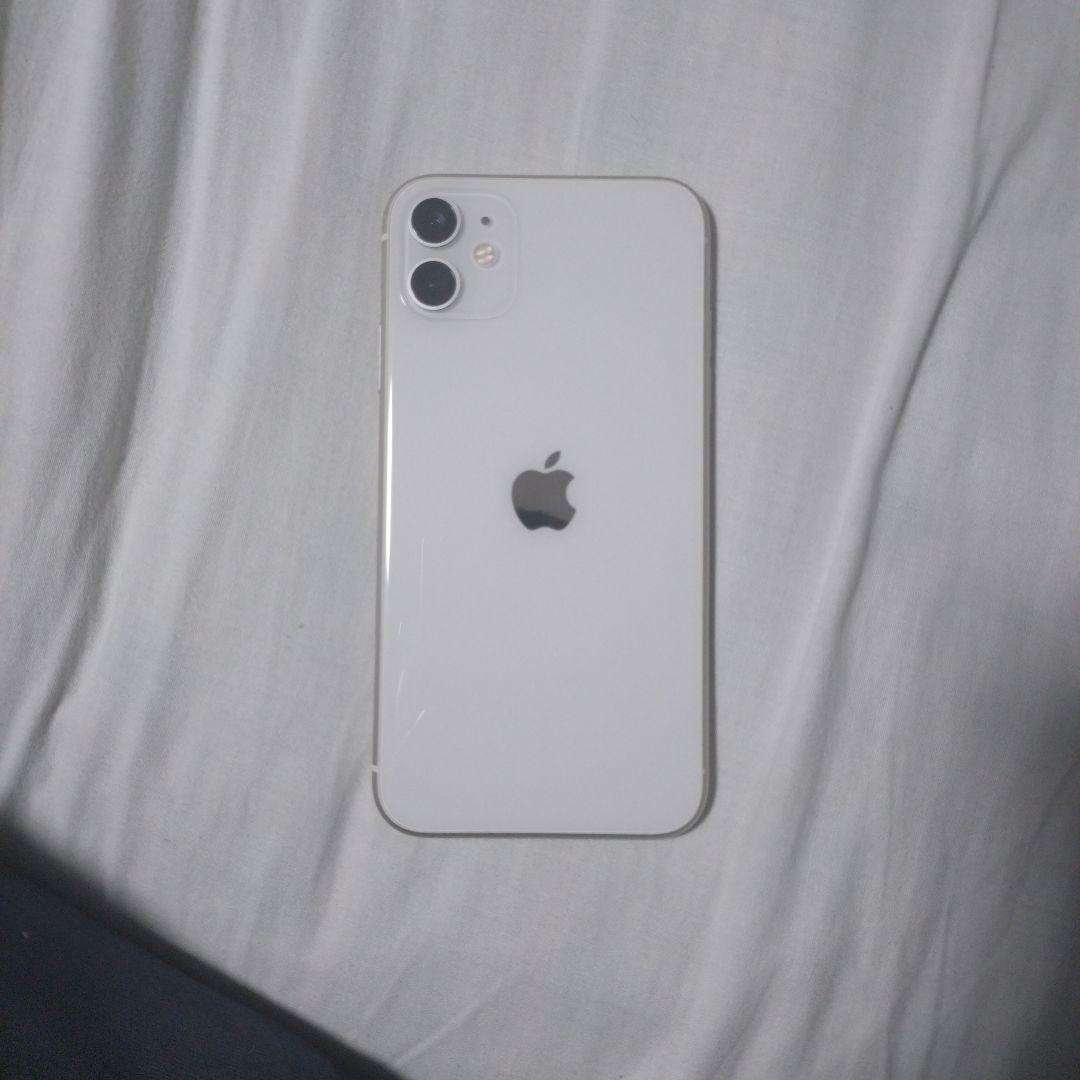 【美品】iPhone11 ホワイト　64GB・SIMフリー版