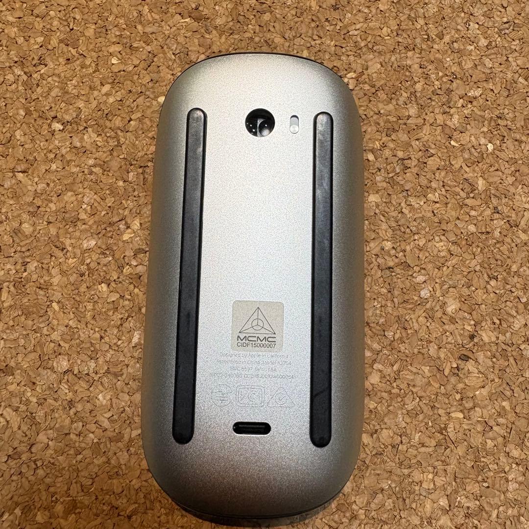 【美品】Apple Magic Mouse (USB-C) ブラック A3204