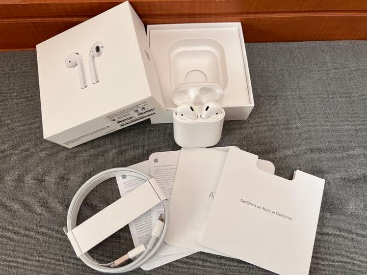 Apple AirPods (第一世代) MMEF2J/A