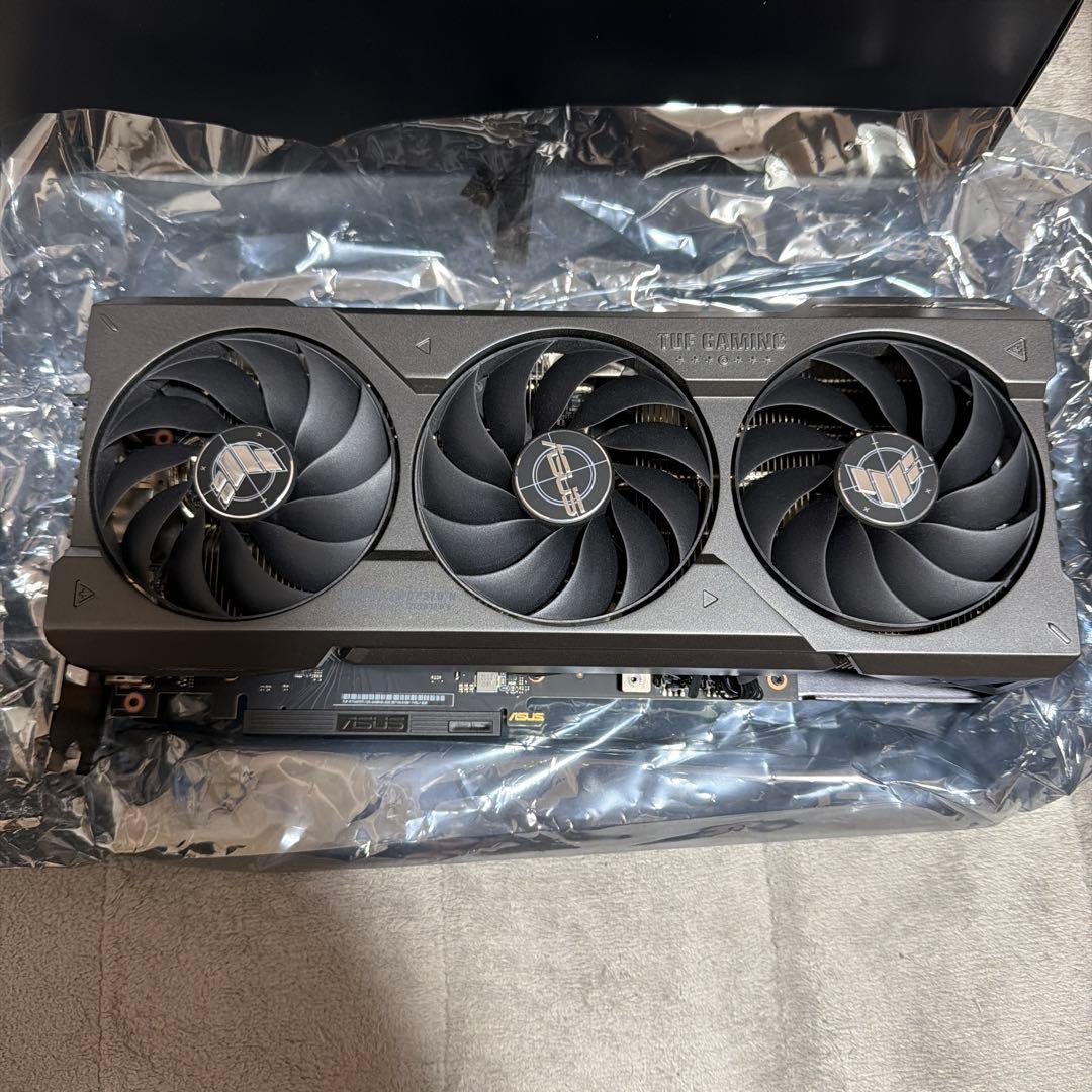 ASUS Geforce RTX 4070ti TUF GAMING グラボ