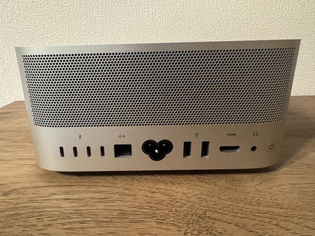 Mac Studio M2 Max / 32GB / 1TB 美品