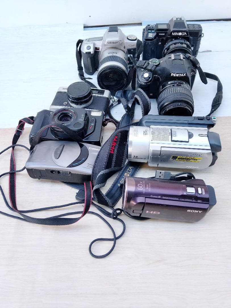 Canon Autoboy Luna などまとめて売り8台ジャンク(よ25)