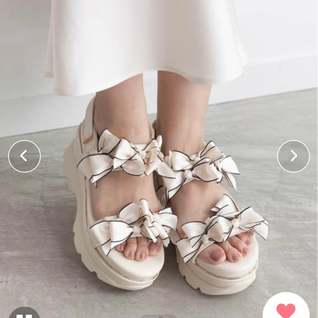 ランダ　ミニリボン厚底スポ―ツサンダル　アイボリーMサイズ