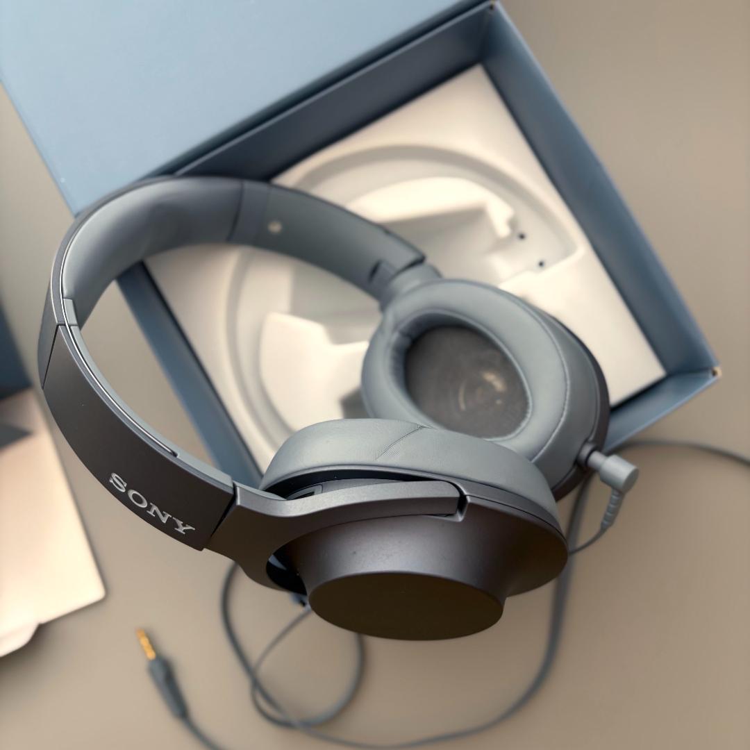 ワイヤレスヘッドホン SONYハイレゾ対応ヘッドホンh.ear on 2