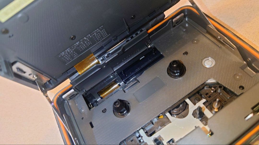 【動作品】パナソニック ショックウェーブ カセットプレイヤー RQ-SW20