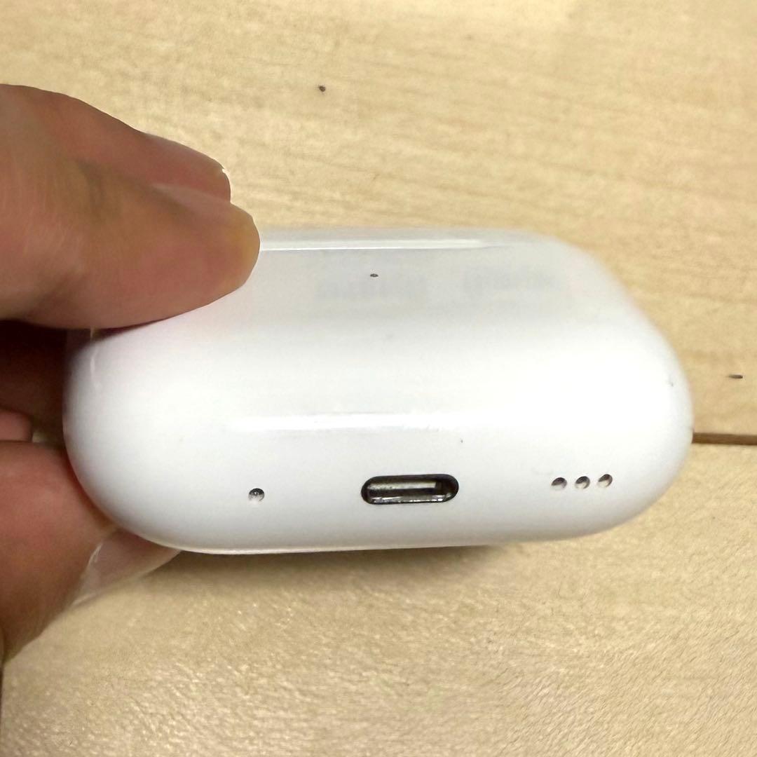 AirPods Pro 2 （Lightning端子） 箱、ケーブルあり