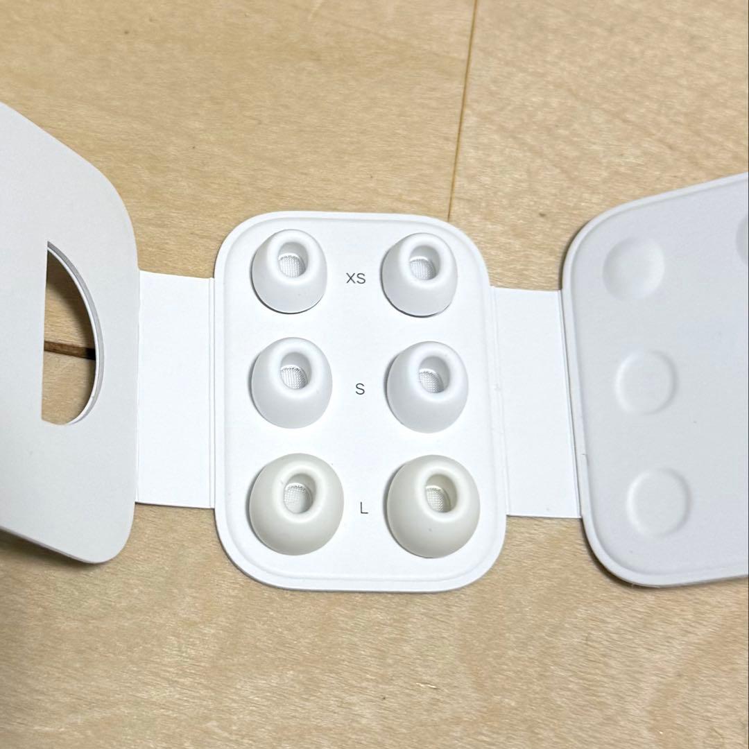 AirPods Pro 2 （Lightning端子） 箱、ケーブルあり