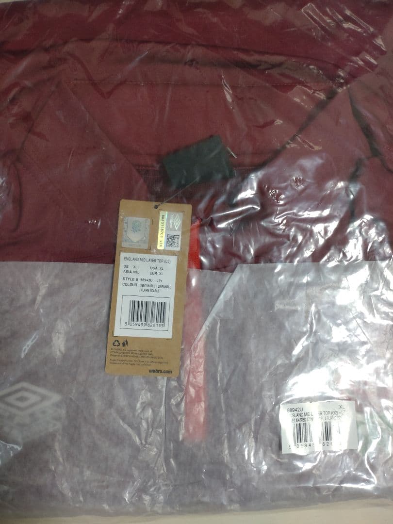 アンブロ　イングランド代表　1/4 Zip Midlayer Top