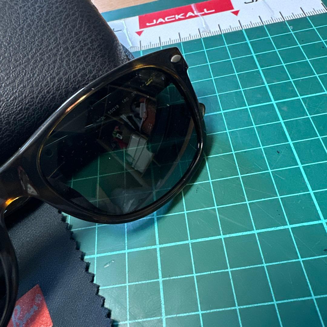 レイバン　ニューウェイファーラー　rb2132f 902l