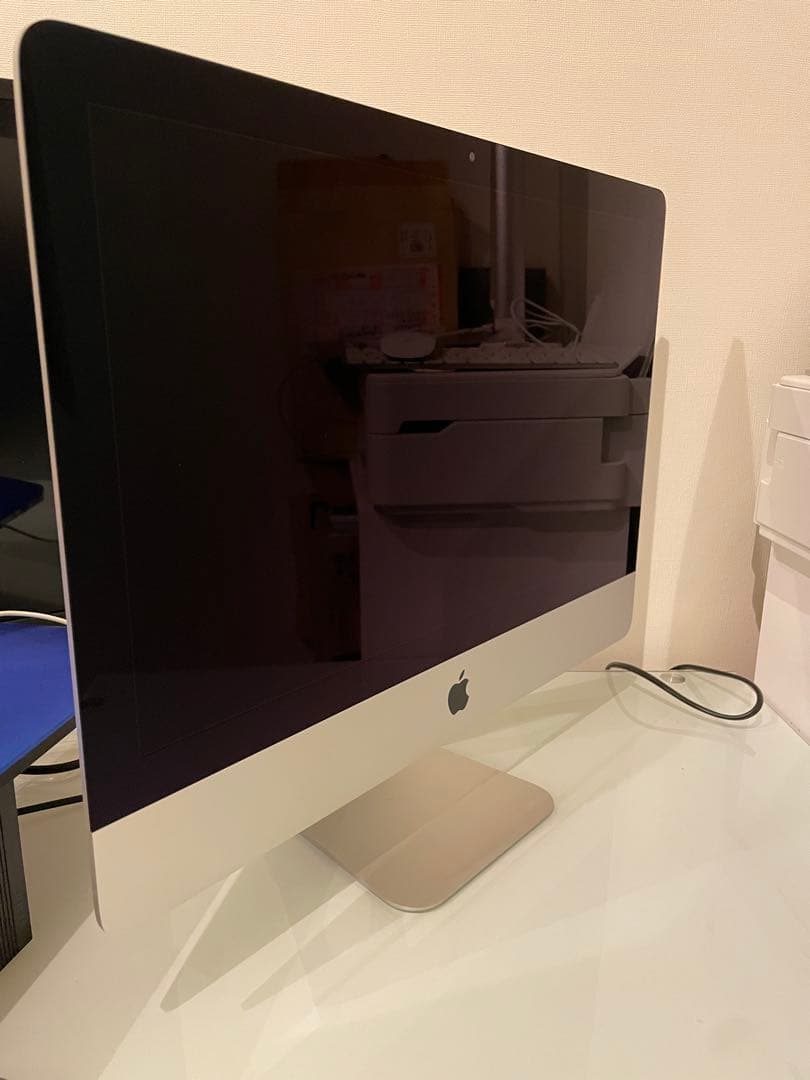 Apple iMac 購入時の梱包のまま