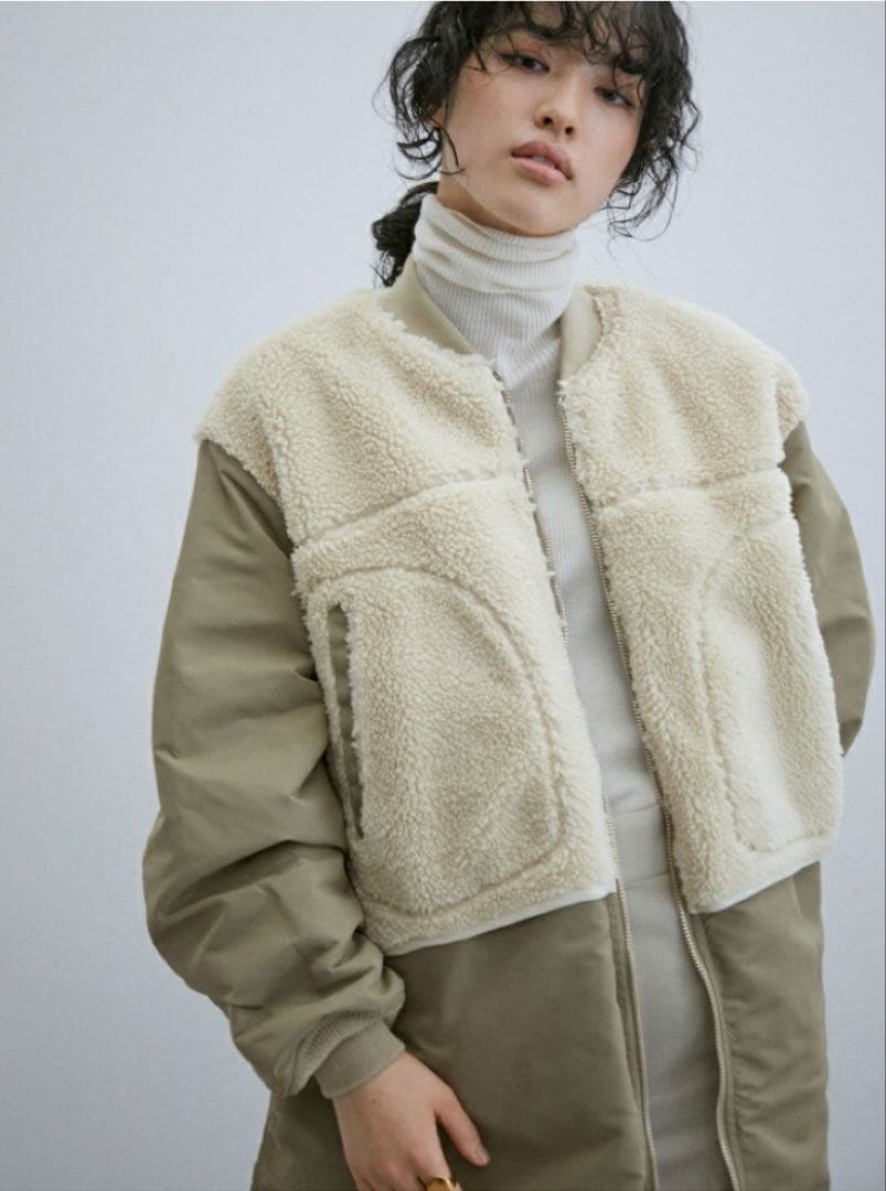 アダムエロペ　MA-1ボアリバーシブルコート