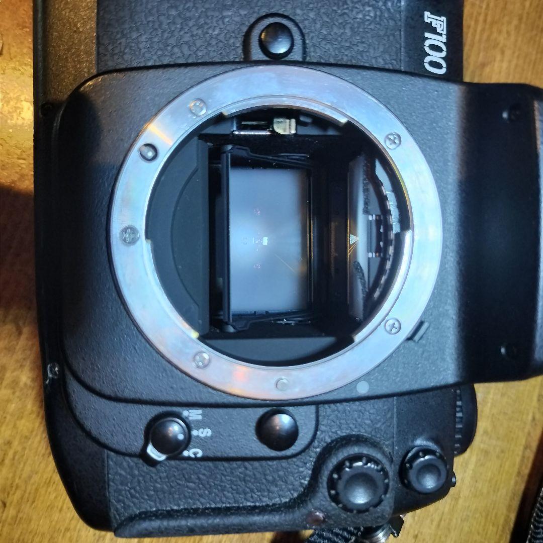 フィルムカメラ Nikon F100