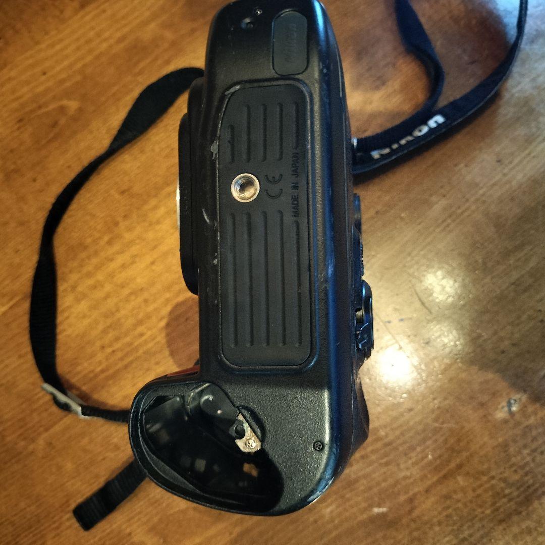 フィルムカメラ Nikon F100