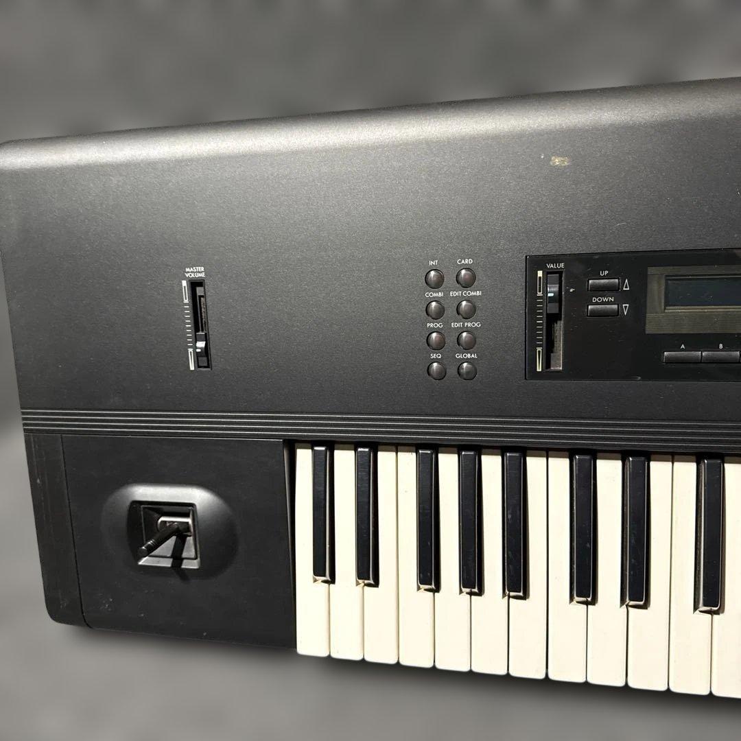 名器 KORG M1 61鍵盤 シンセサイザー / コルグ vintage