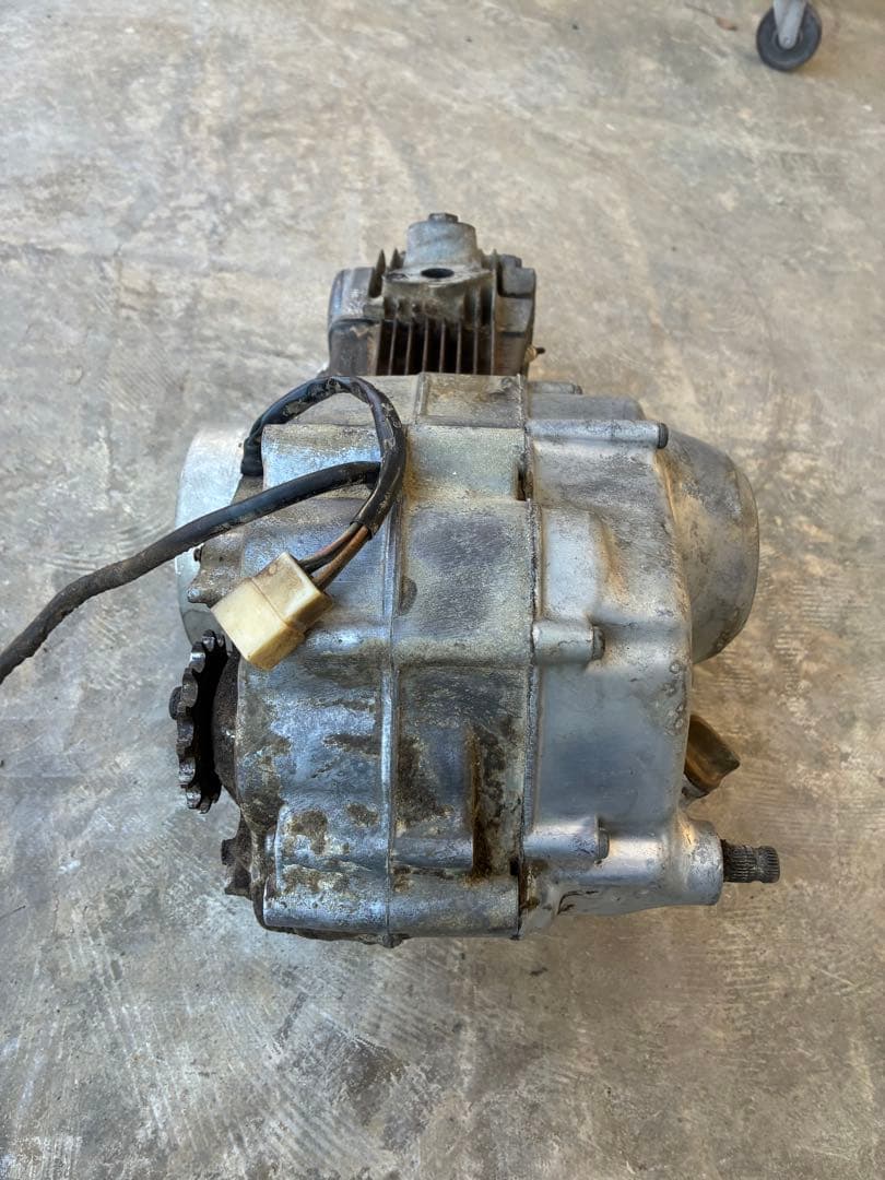 st50 dax エンジン　実働　ダックス　エクスポート　6V