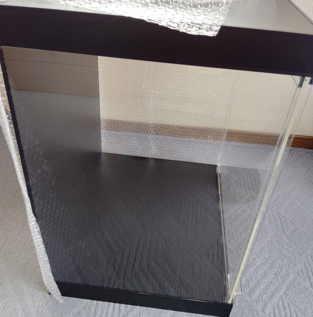 アクリル製黒ケース 照明付き ヨメテラス製