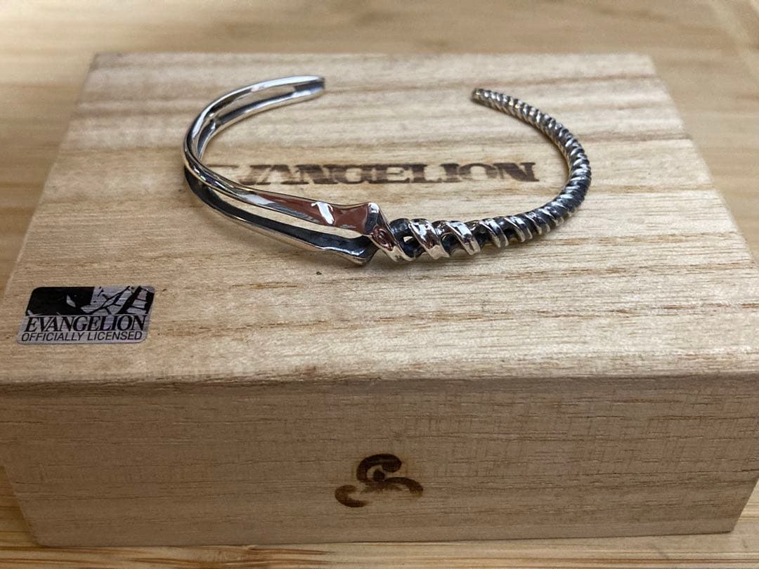 工房花唐草×エヴァンゲリオン ロンギヌスの槍 バングル evangelion