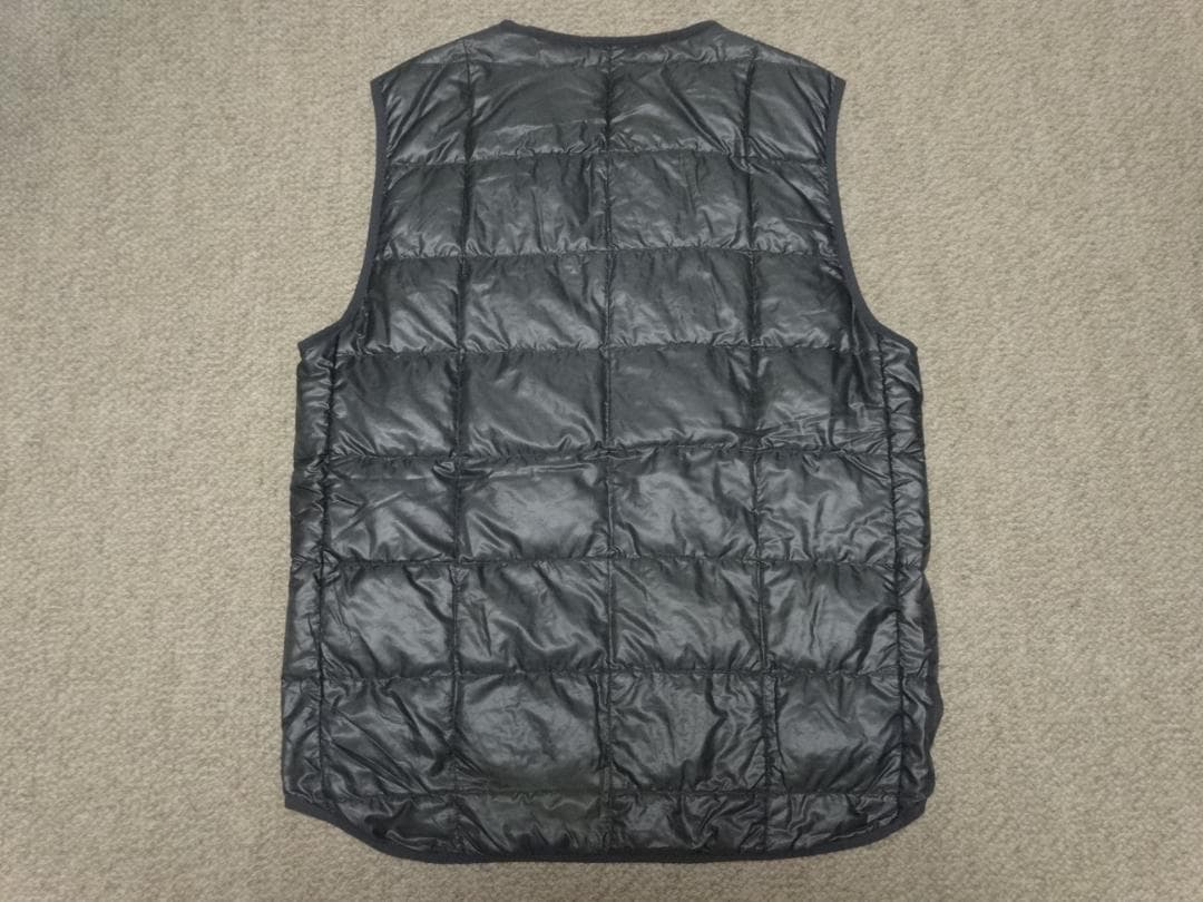 希少　旧ロゴ　オールド　モンベル　プルーオーバー　ダウンベスト　ガンメタ　M～L