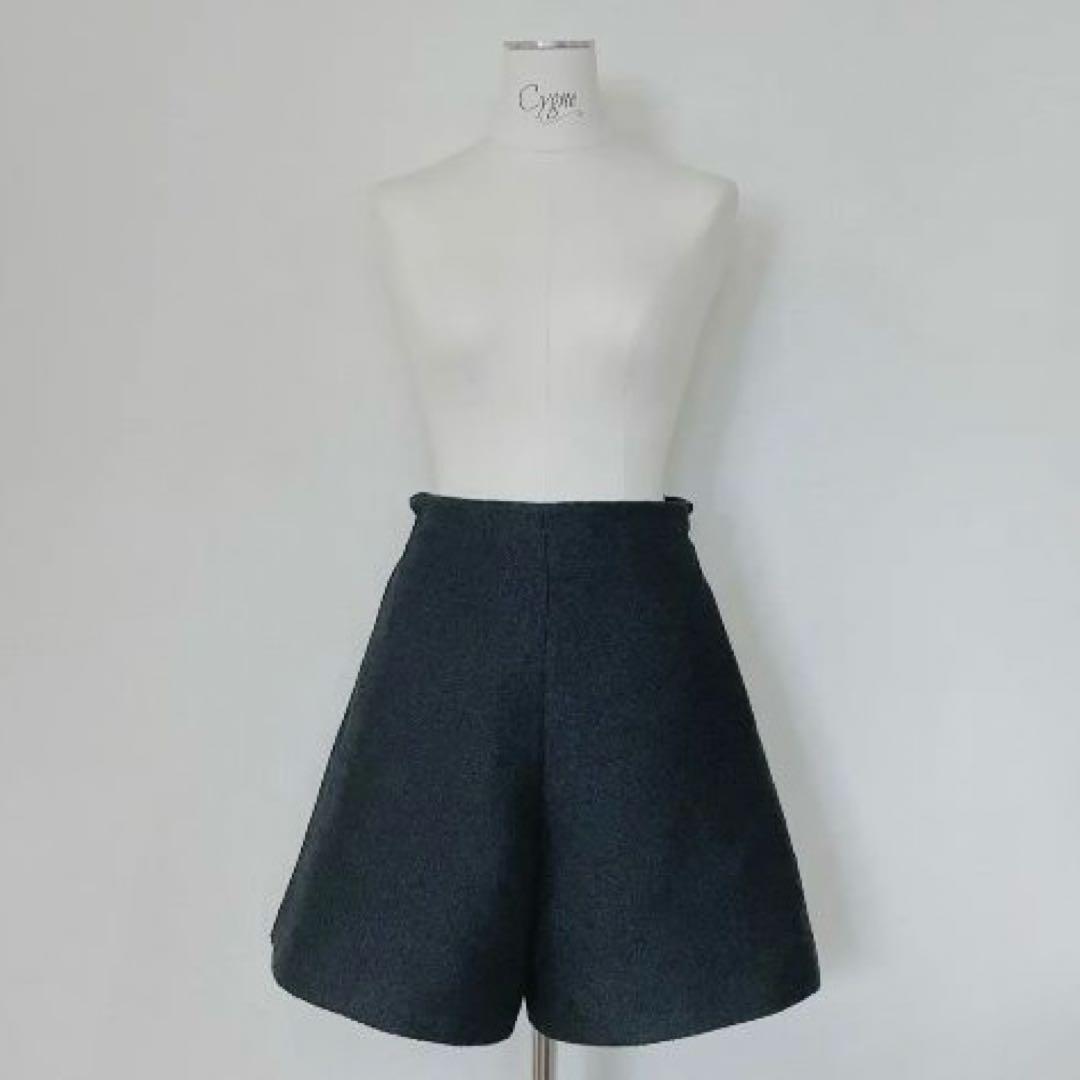 新品 cygneショートパンツ Joelle