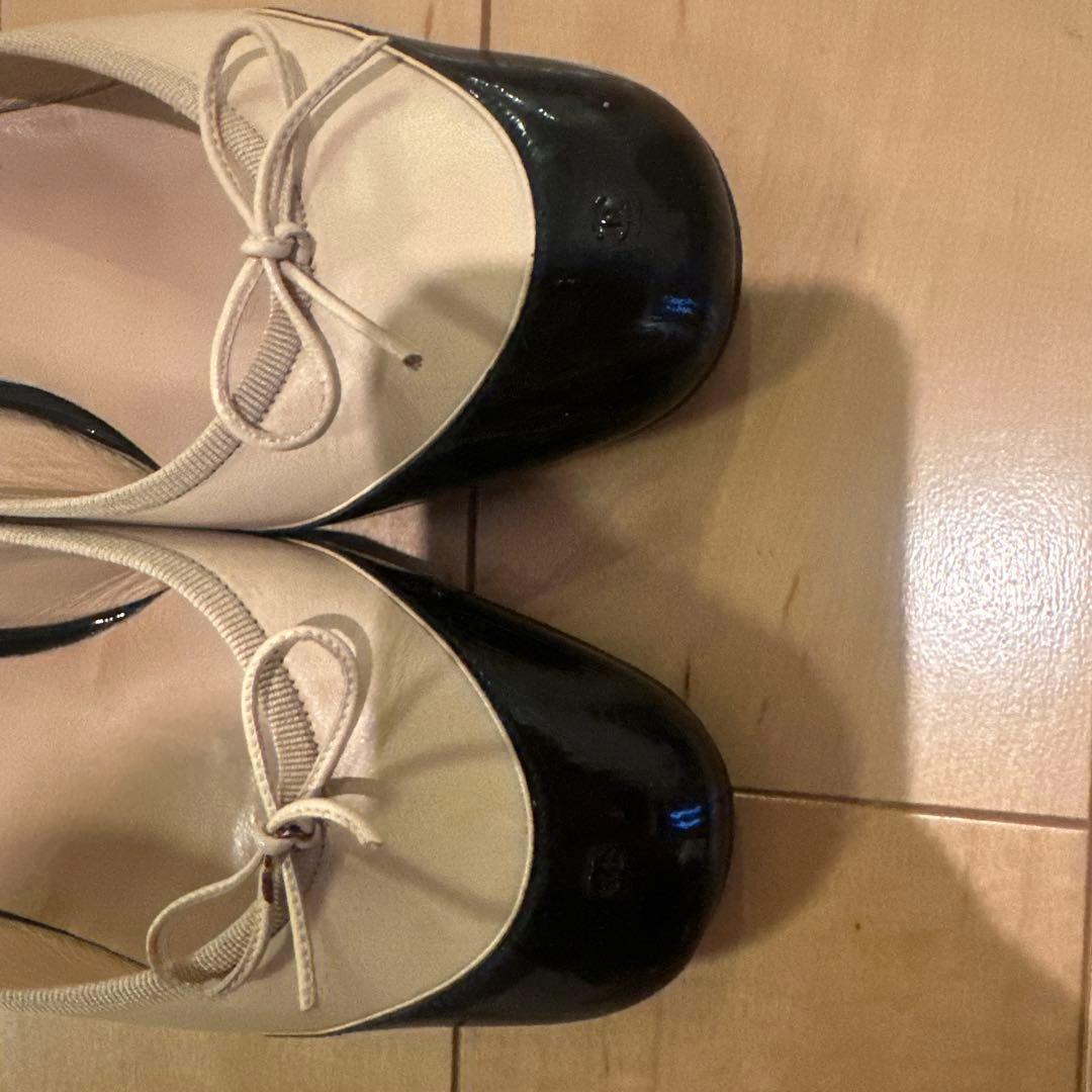 CHANEL ベージュ/ブラック ミュール　36.5