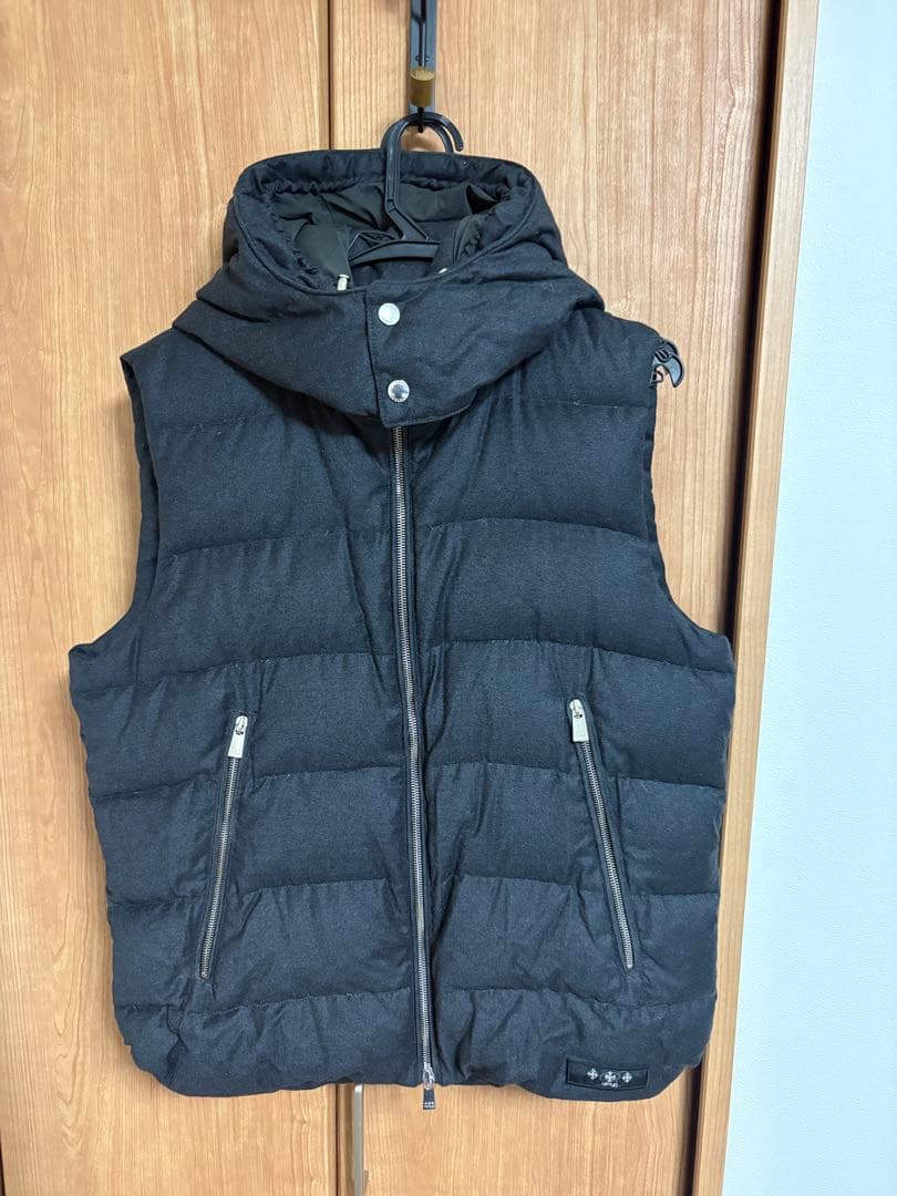 タトラス　フード付きダウンベスト グレー