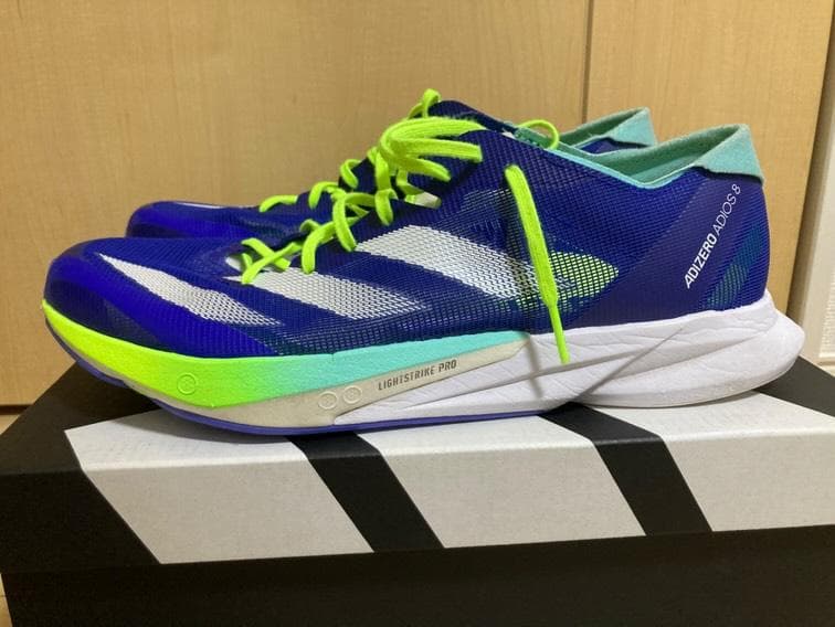 アディゼロジャパン８　サイズ27㎝