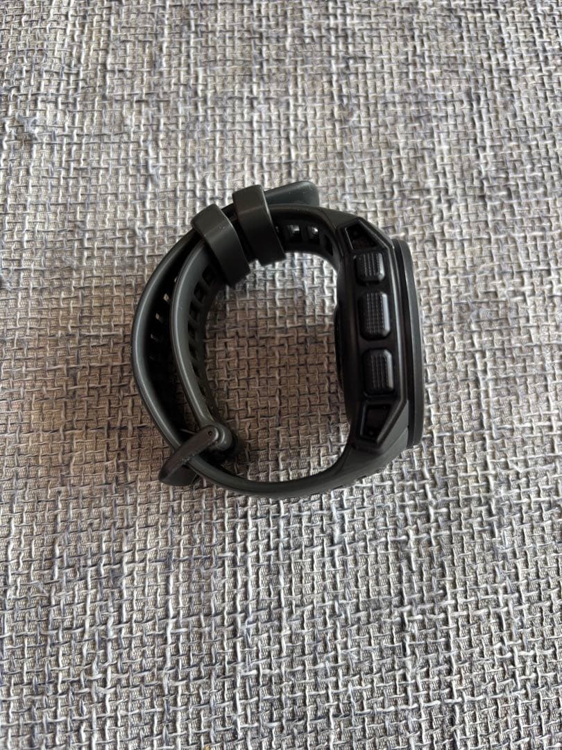 GARMIN INSTINCT DUAL POWER グラファイト