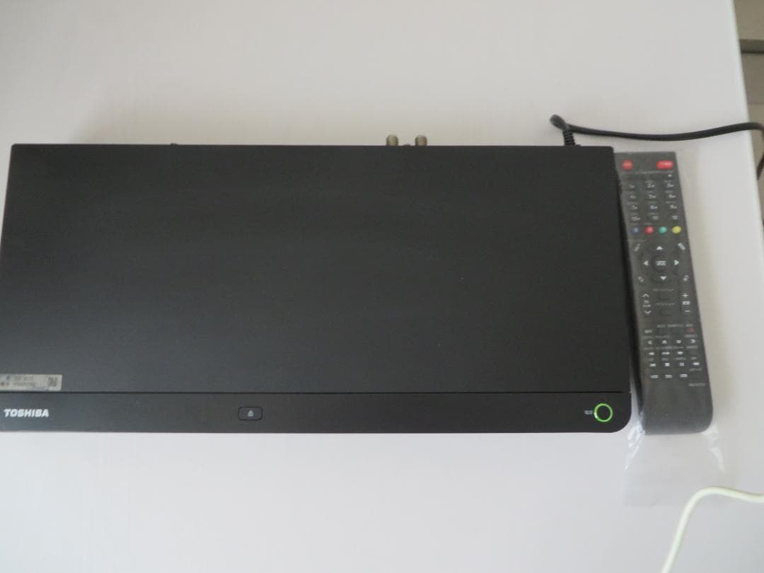 東芝ブルーレイレコーダー DBR-W507　２番組　500GB　完動美品