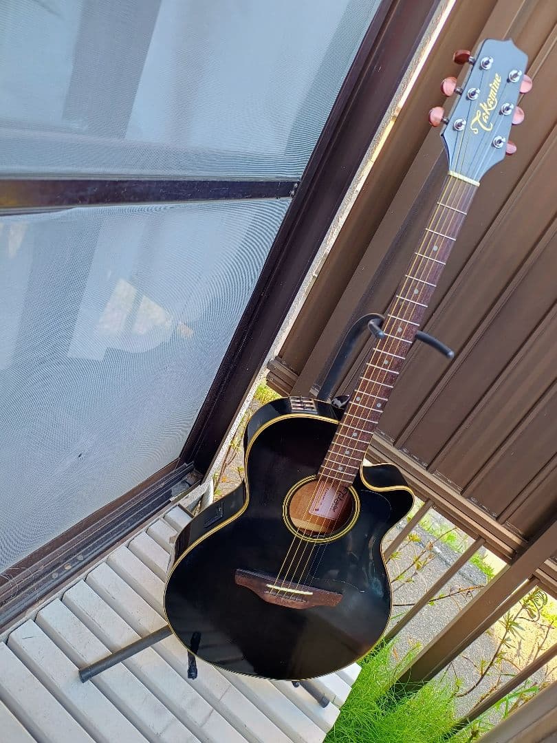 D*n様 超美品 Takamine 100シリーズ(？)BK 型番不明 PU付き