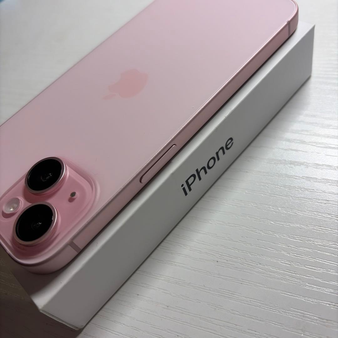 iPhone15 128GB ピンク SIMフリー 極美品