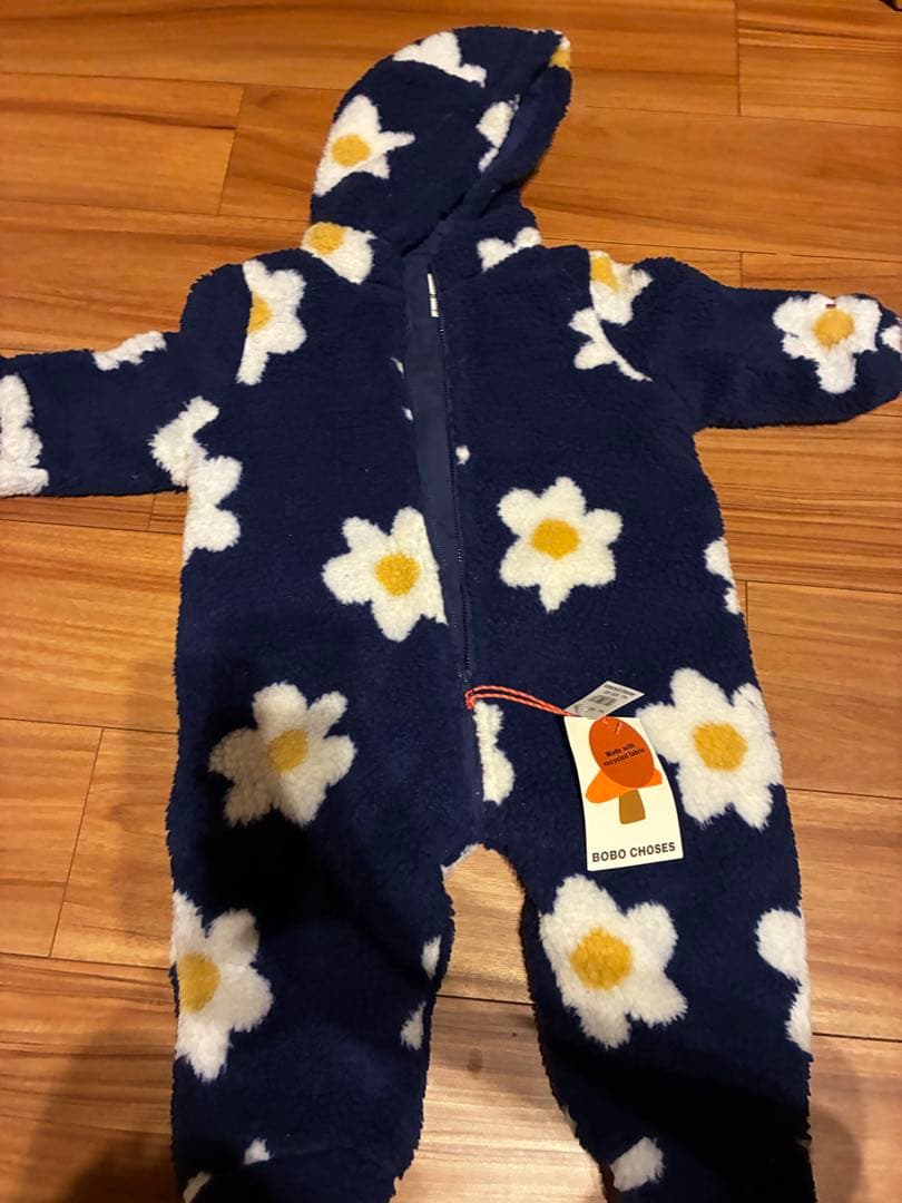 ネイビー 花柄　ロンパース　BOBO CHOSES