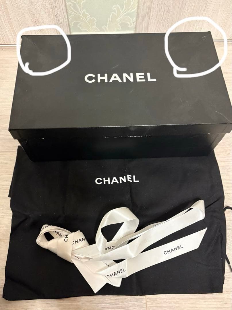 CHANEL スエードシューズ　袋、箱付き