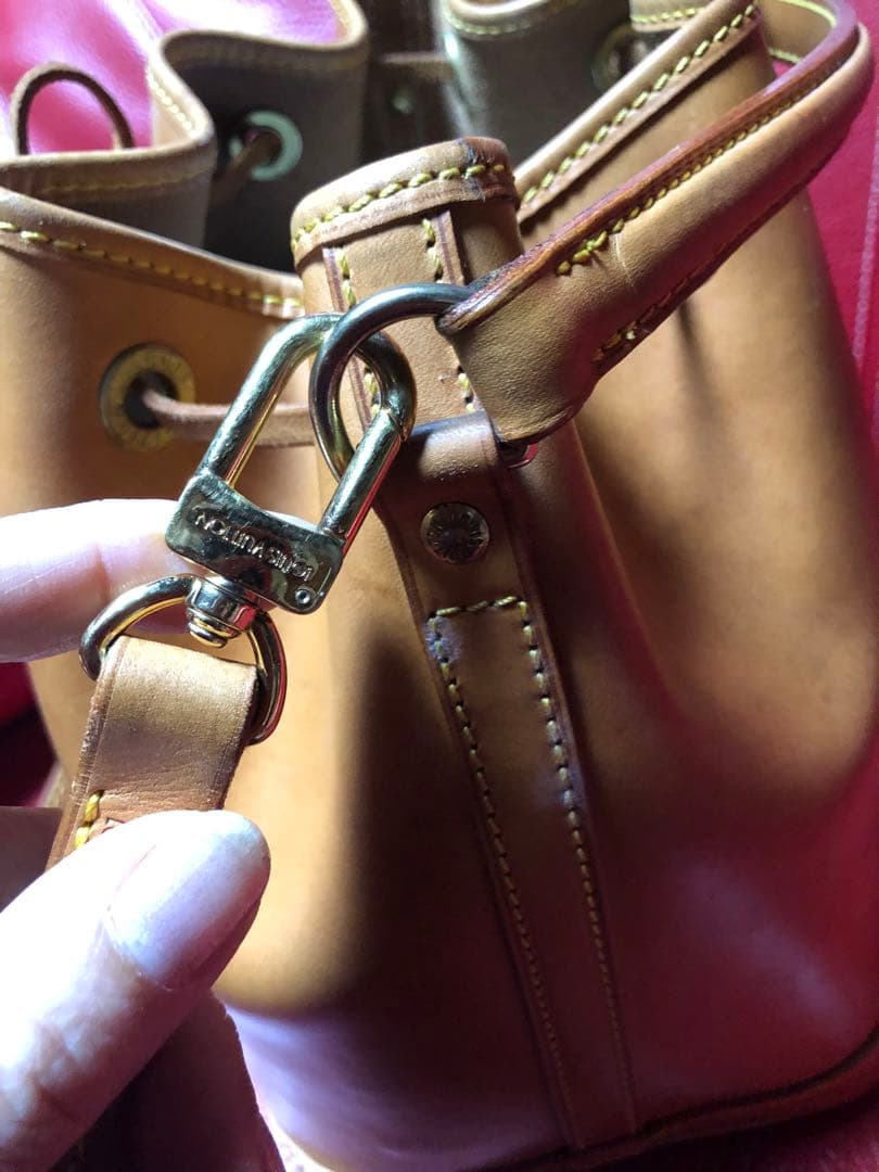 ヌメ革　ヴィトンバック