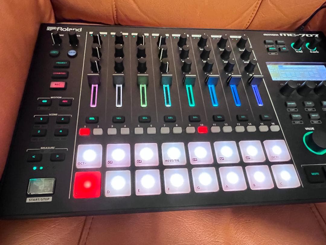 Roland MC-707　純正インナーホストバッグ+持ち運び用ソフトケース